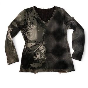 Floral Black and Gray V-Neck Blouse